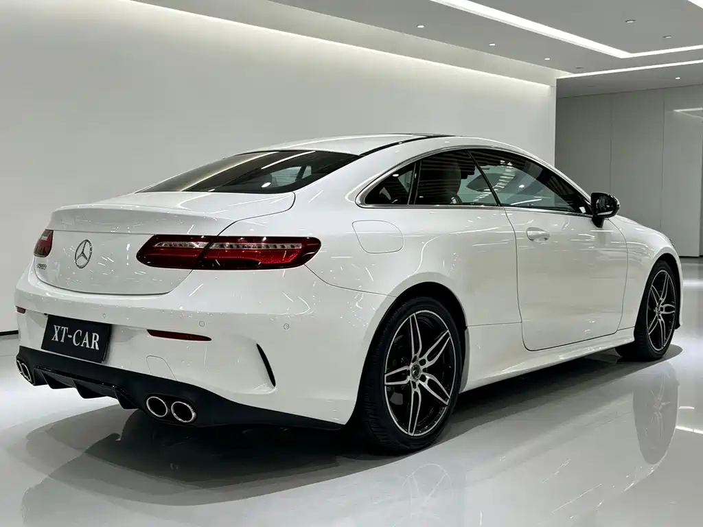 Mercedes-Benz E-Class (Import) — фото 11