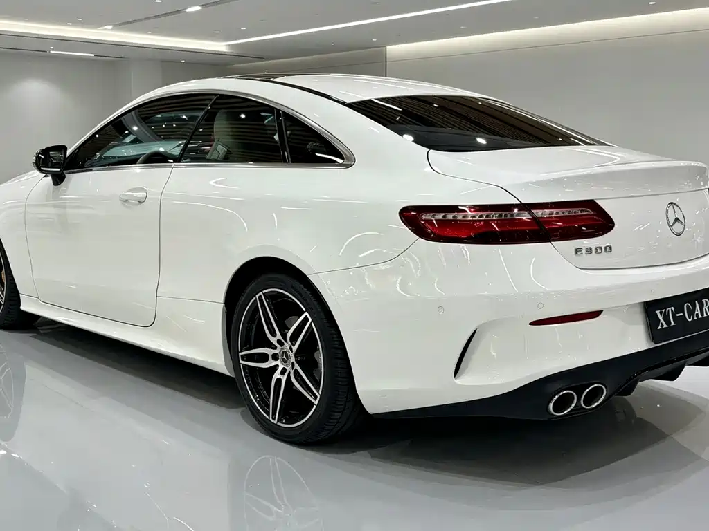 Mercedes-Benz E-Class (Import) — фото 13