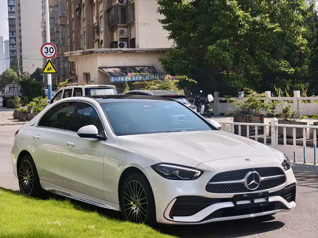 Mercedes-Benz C-Class — фото 3