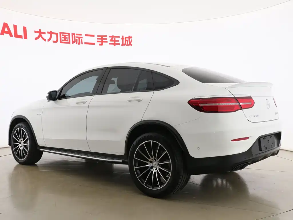 Mercedes-Benz GLC Coupe AMG — фото 14