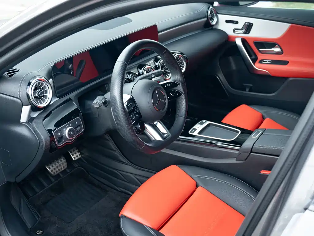Mercedes-Benz A-Class AMG (Import) — фото 8