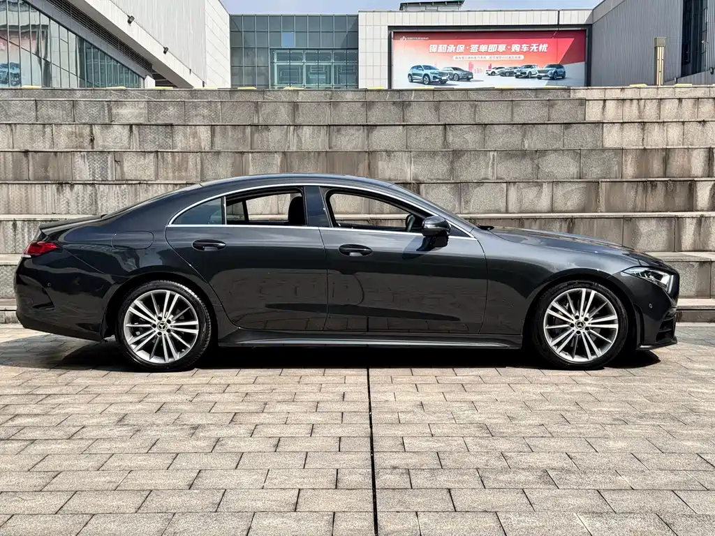 Mercedes-Benz CLS — фото 4