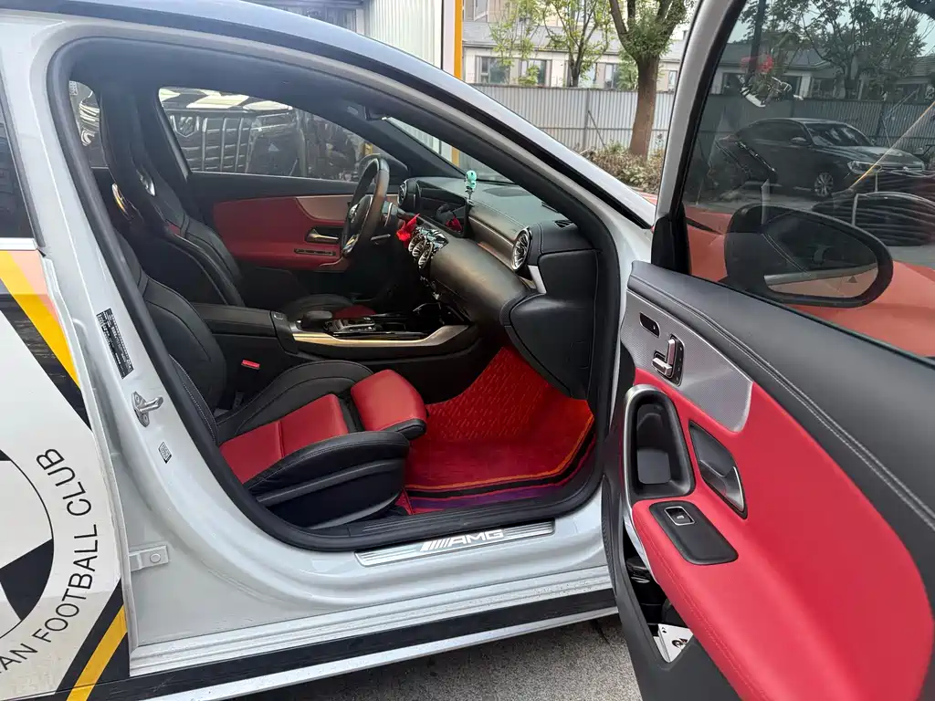 Mercedes-Benz A-Class AMG (Import) — фото 11