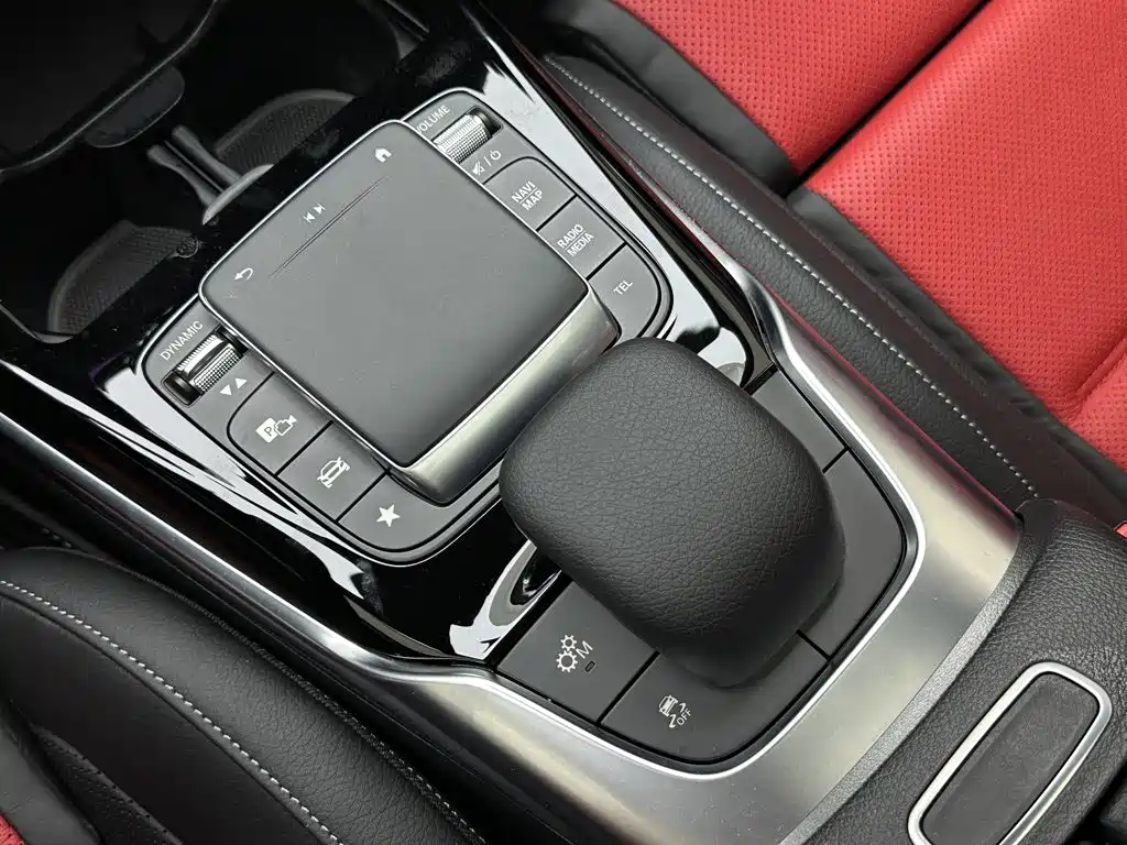 Mercedes-Benz CLA AMG — фото 17