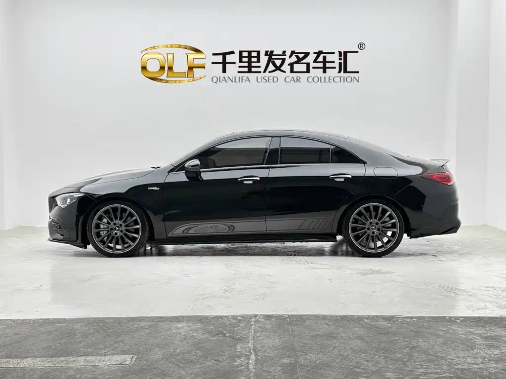 Mercedes-Benz CLA AMG — фото 6
