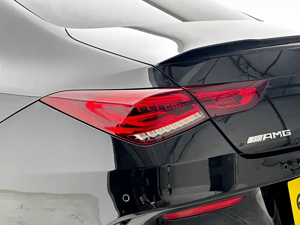 Mercedes-Benz CLA AMG — фото 10