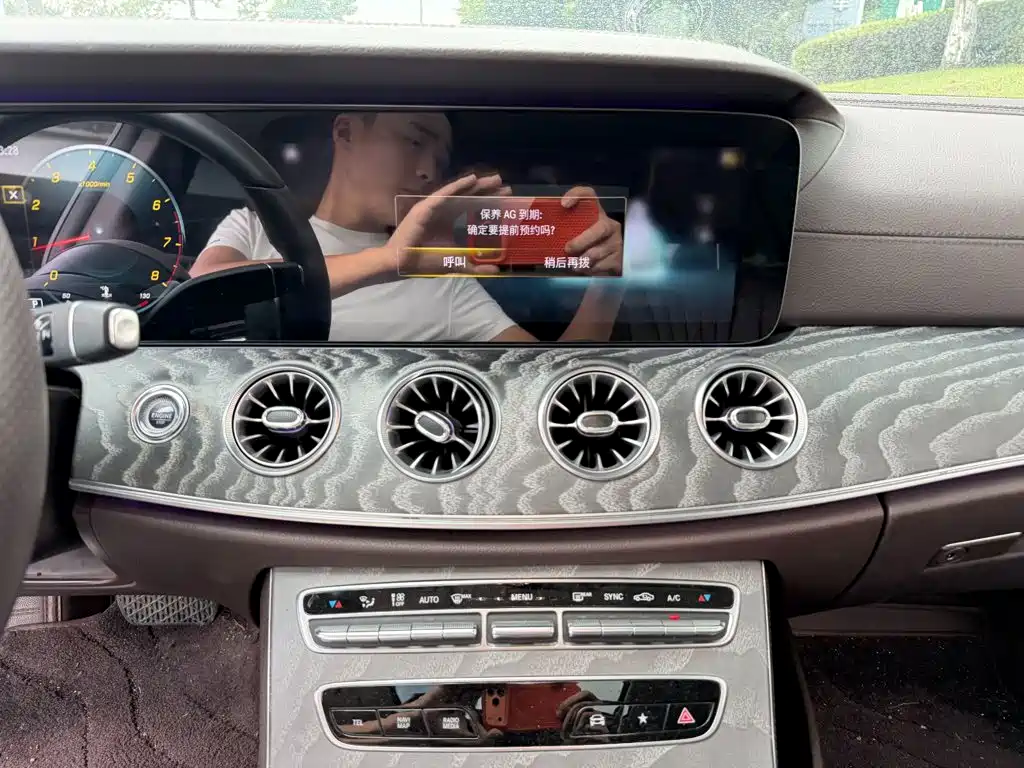 Mercedes-Benz CLS — фото 9