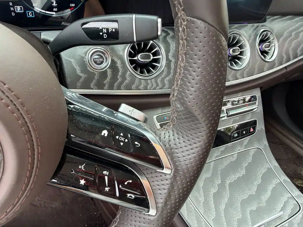 Mercedes-Benz CLS — фото 10