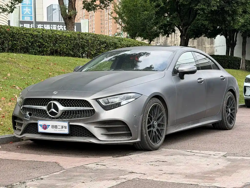 Mercedes-Benz CLS — фото 1