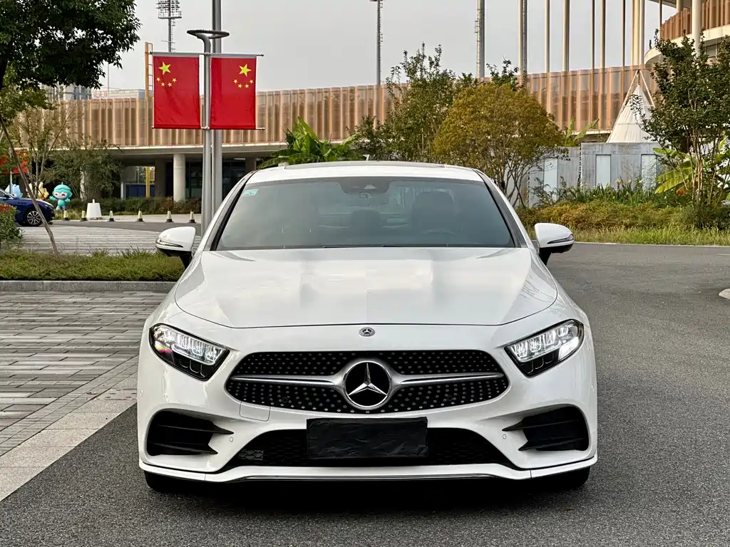 Mercedes-Benz CLS — фото 2