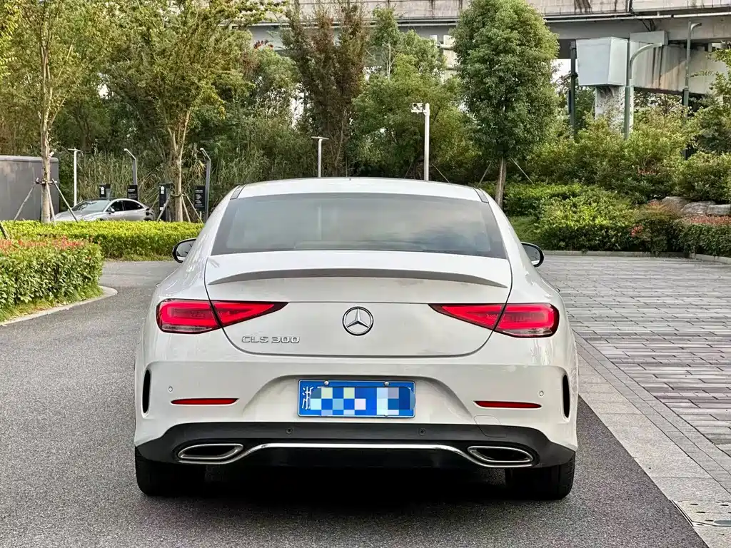 Mercedes-Benz CLS — фото 5