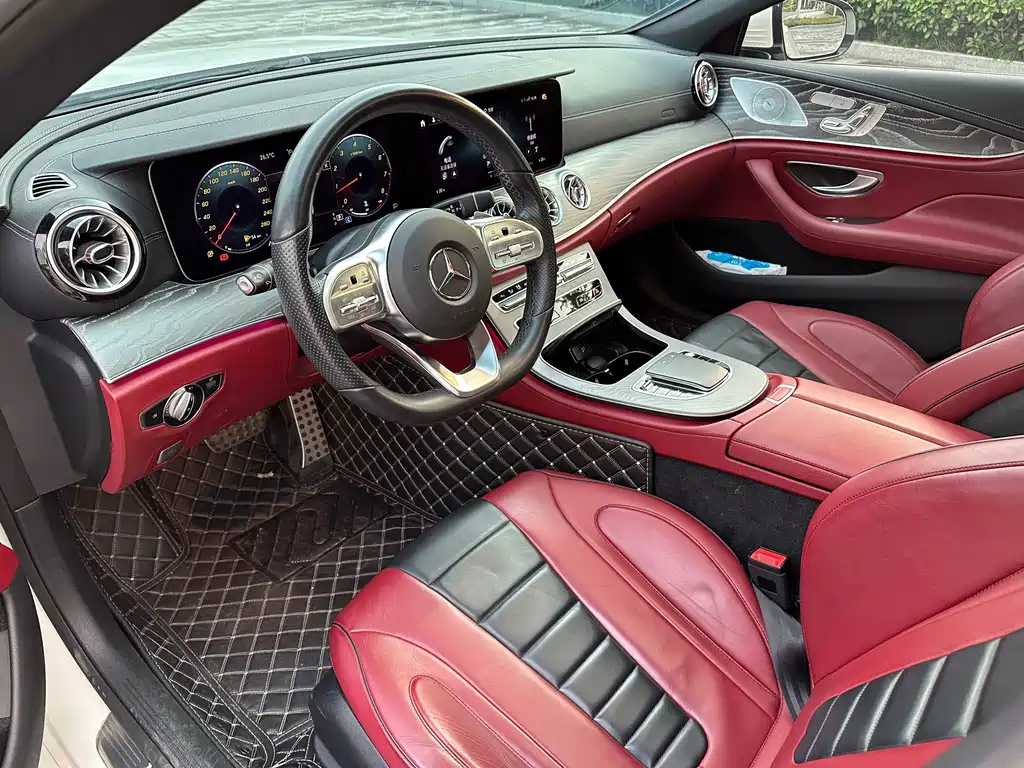 Mercedes-Benz CLS — фото 9