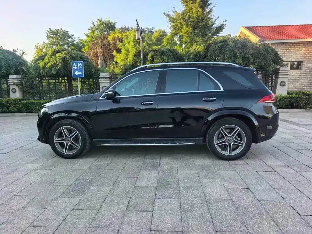 Mercedes-Benz GLE (Import) — фото 6