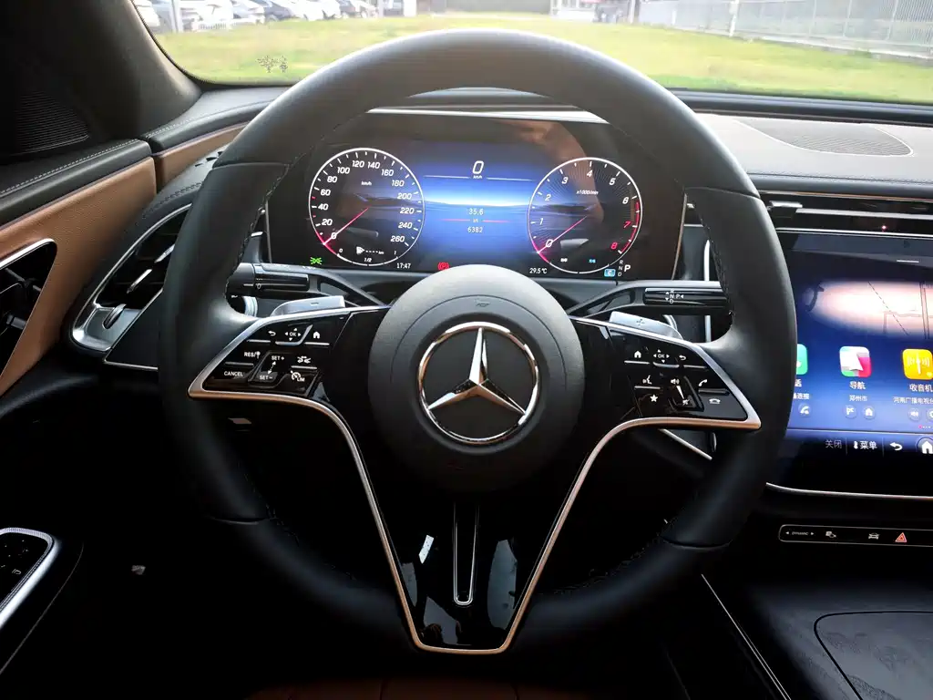 Mercedes-Benz E-Class (Import) — фото 11