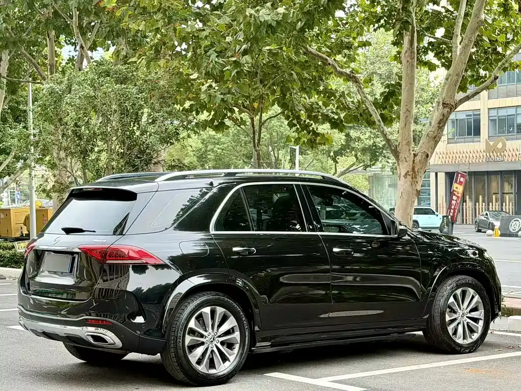 Mercedes-Benz GLE (Import) — фото 10