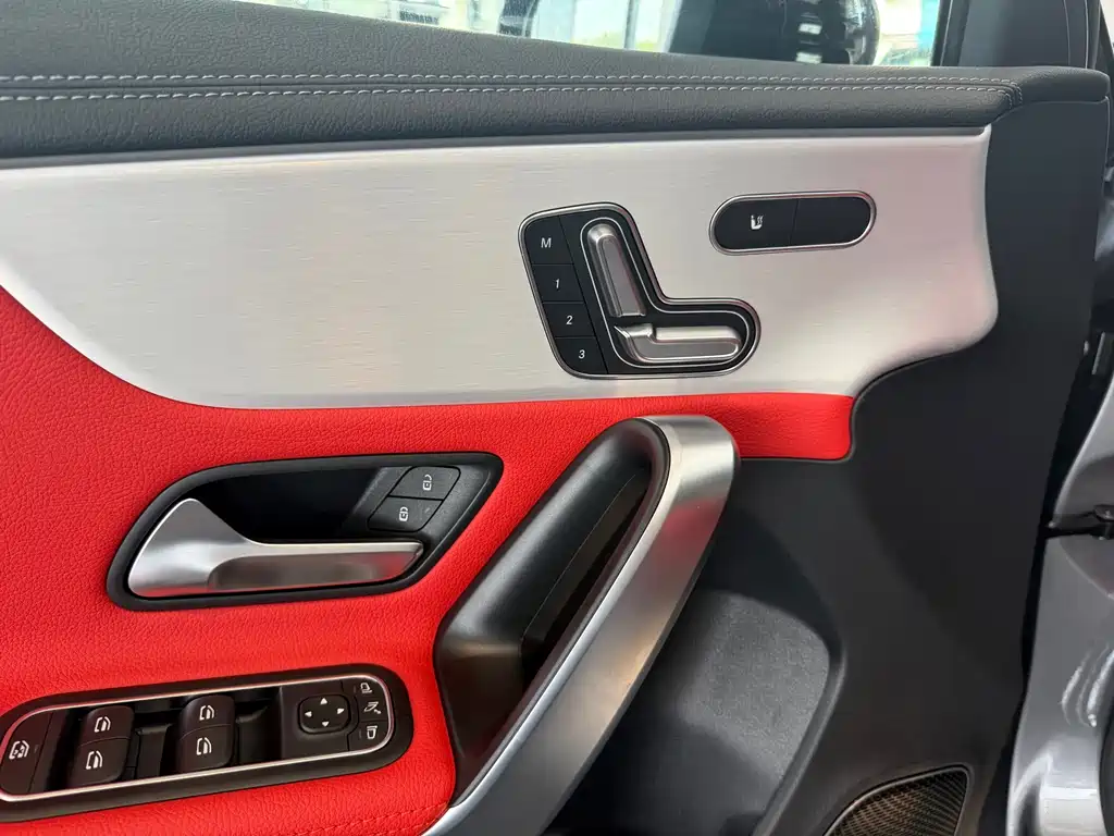 Mercedes-Benz A-Class AMG (Import) — фото 8