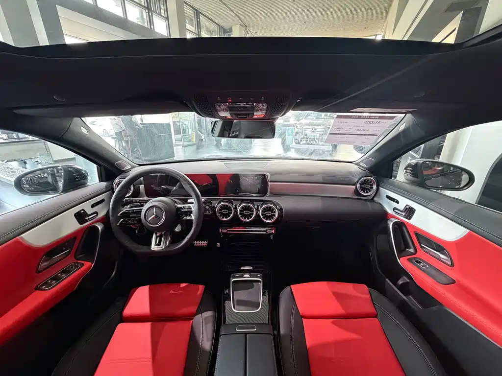 Mercedes-Benz A-Class AMG (Import) — фото 9