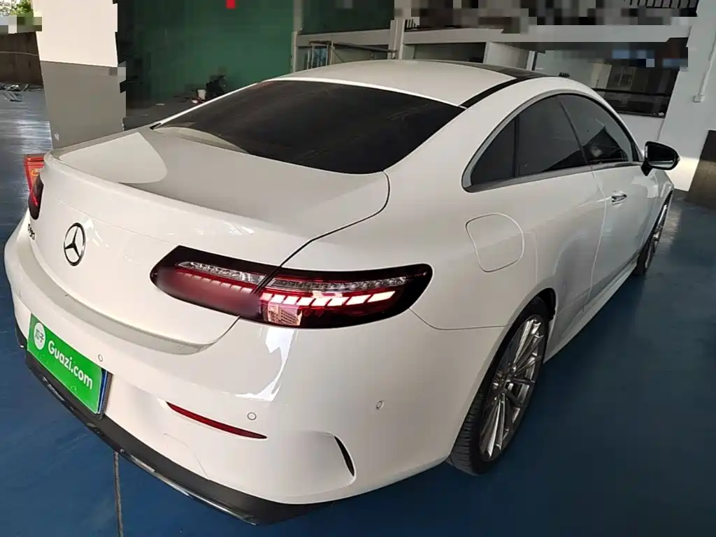 Mercedes-Benz E-Class (Import) — фото 6