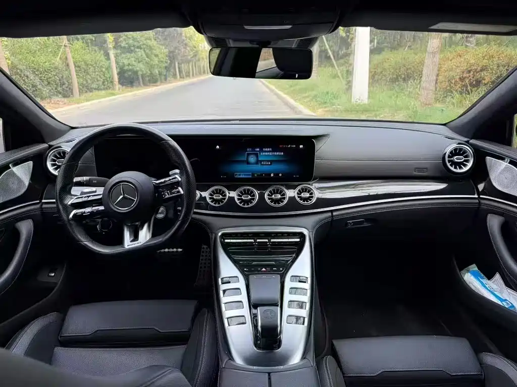 Mercedes-Benz AMG GT — фото 5
