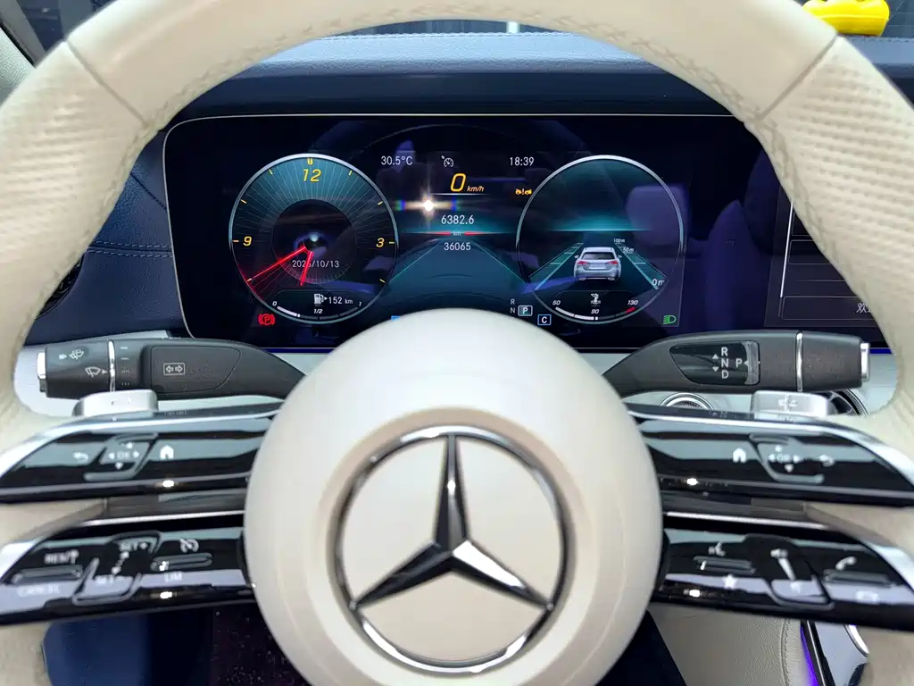 Mercedes-Benz E-Class (Import) — фото 18