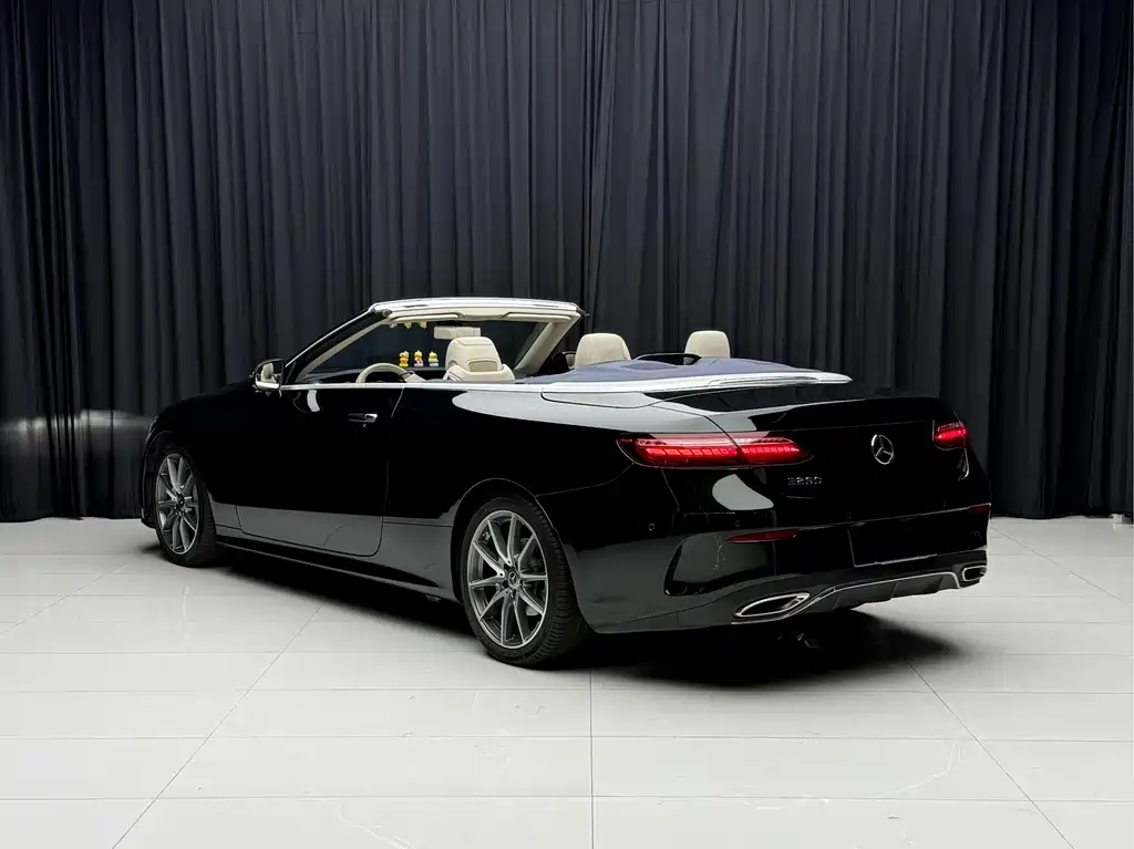 Mercedes-Benz E-Class (Import) — фото 4