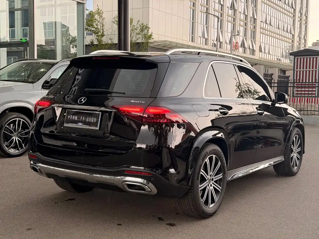Mercedes-Benz GLE (Import) — фото 8