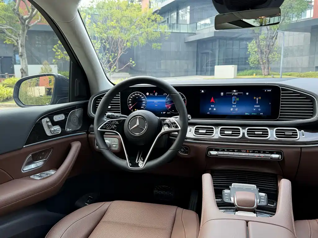 Mercedes-Benz GLE (Import) — фото 14