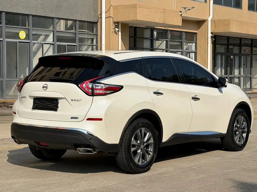 Nissan Murano — фото 8