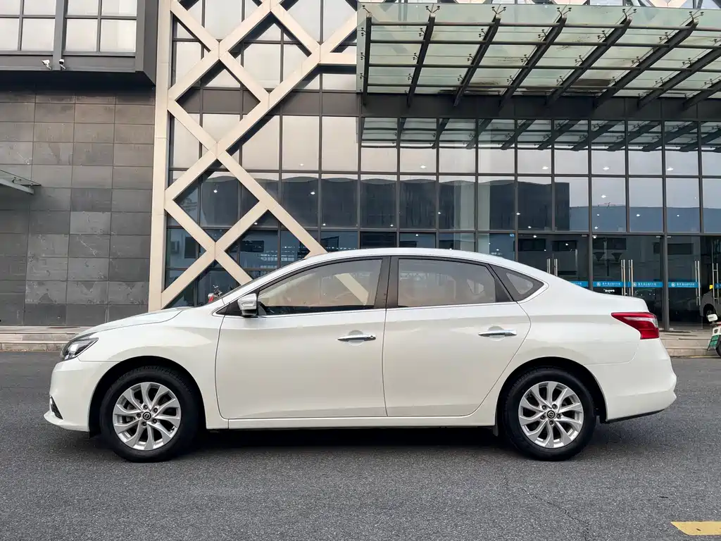 Nissan Sylphy — фото 5