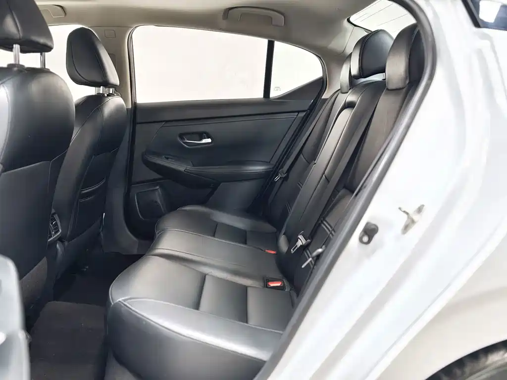 Nissan Sylphy — фото 6