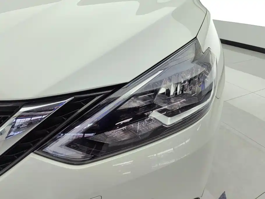 Nissan Sylphy — фото 5
