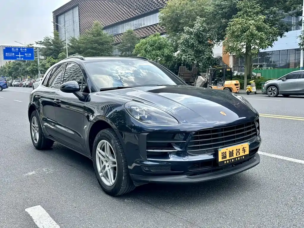 Porsche Macan — фото 3