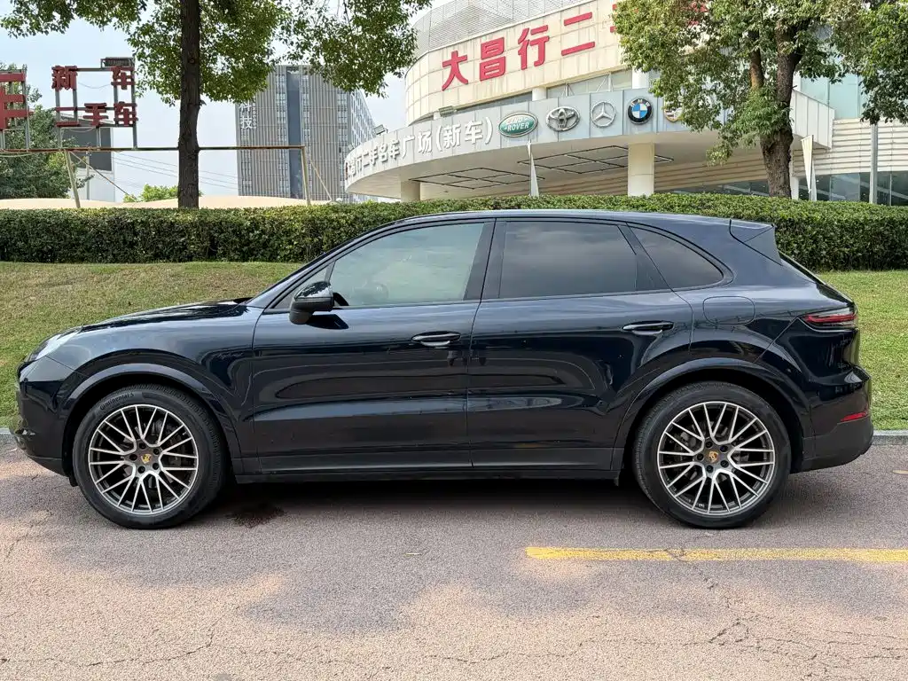 Porsche Cayenne Hybrid — фото 3