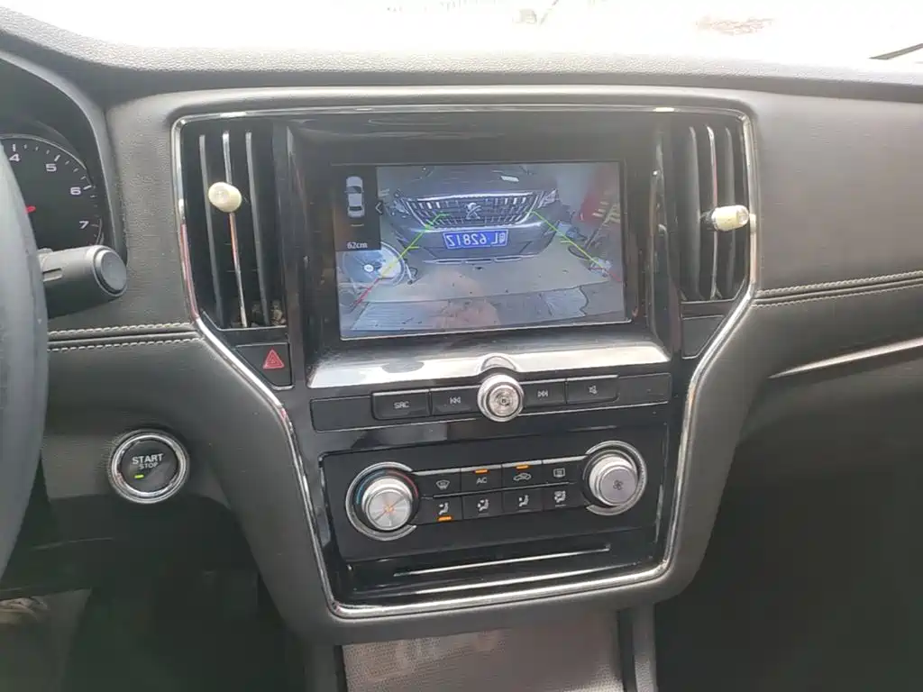 Roewe i6 Classic — фото 8