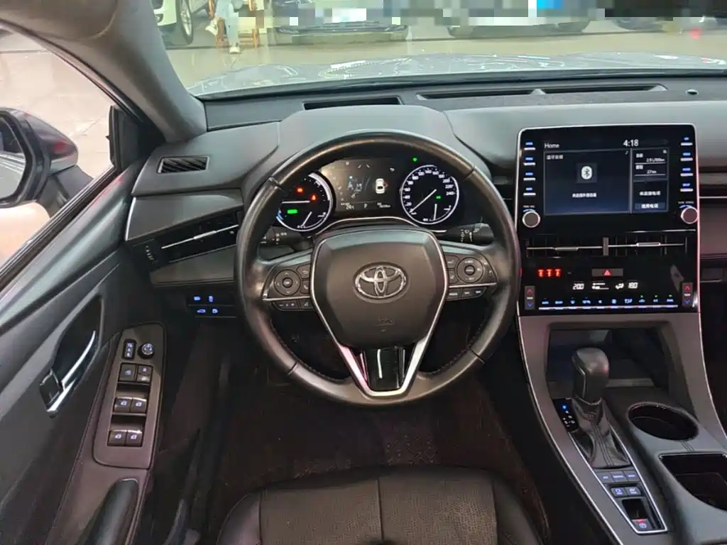 Toyota Avalon — фото 10