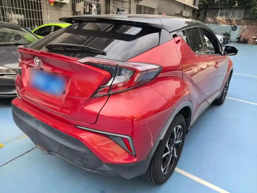 Toyota C-HR — фото 6