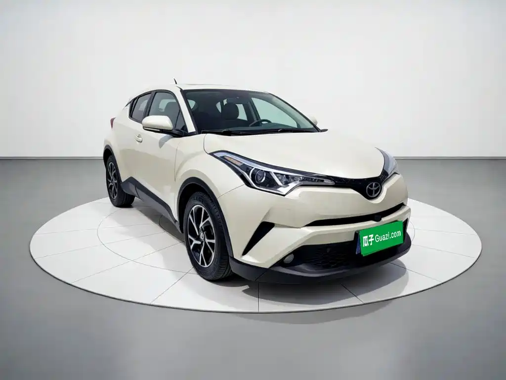 Toyota C-HR — фото 3