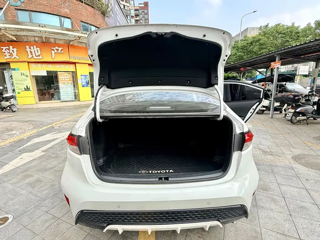 Toyota Levin — фото 11
