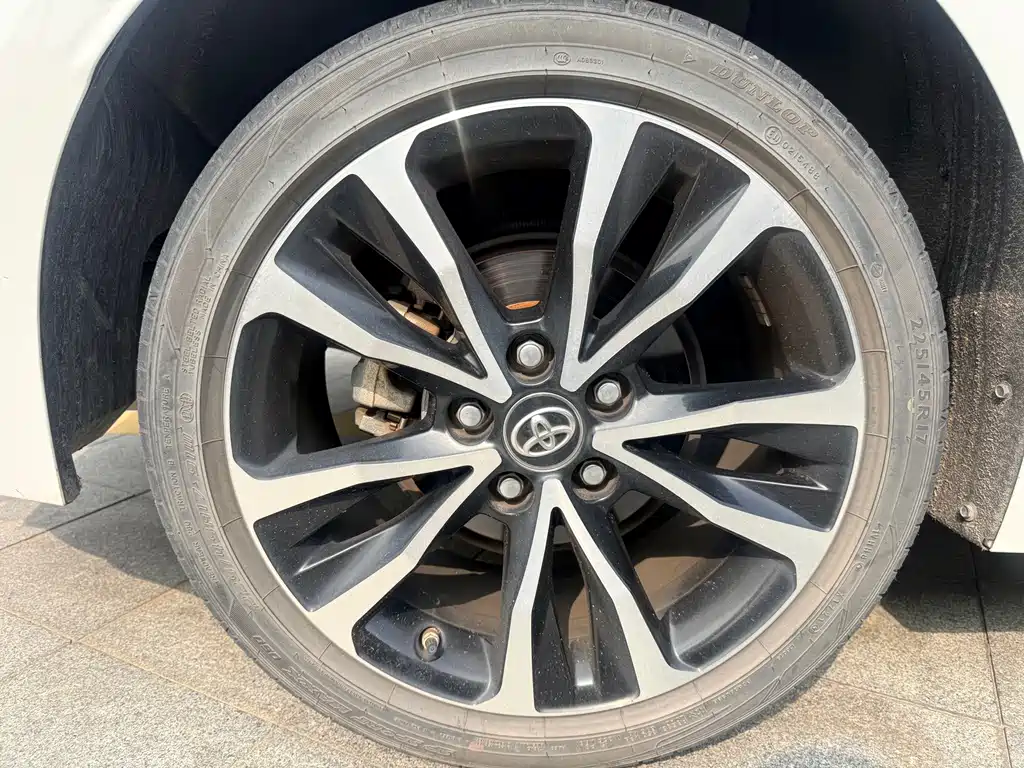 Toyota Levin — фото 15