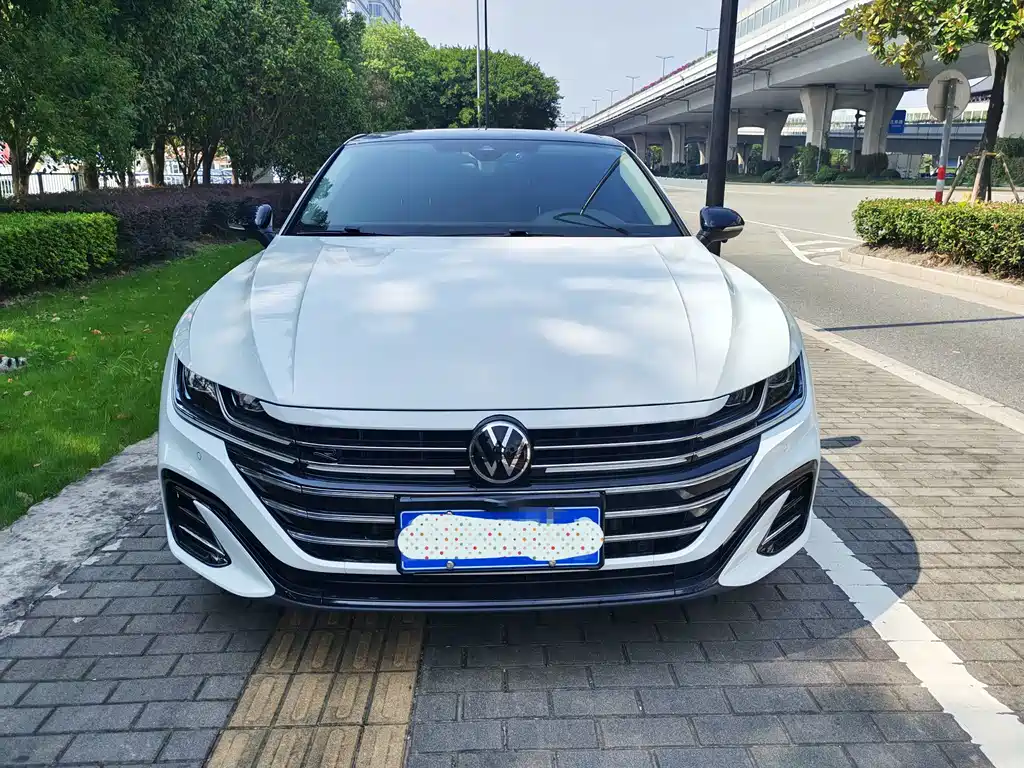 Volkswagen CC — фото 2