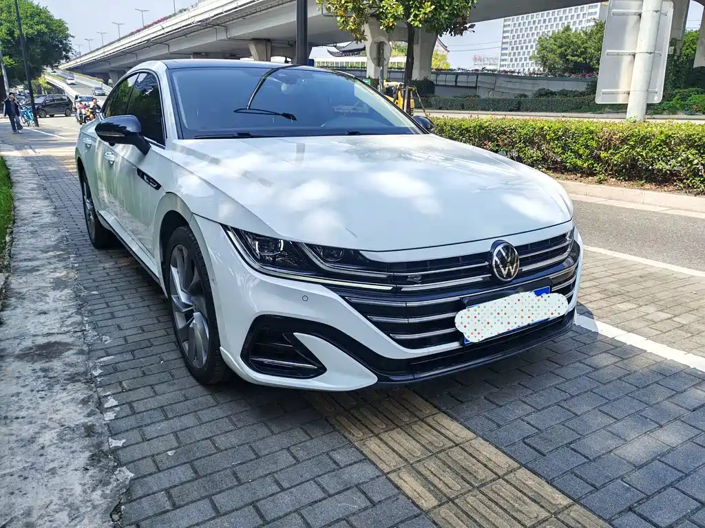 Volkswagen CC — фото 3