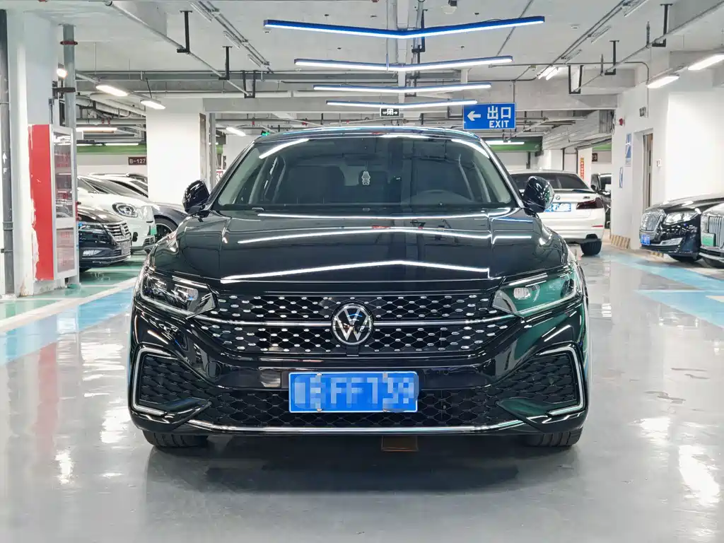 Volkswagen Passat — фото 2