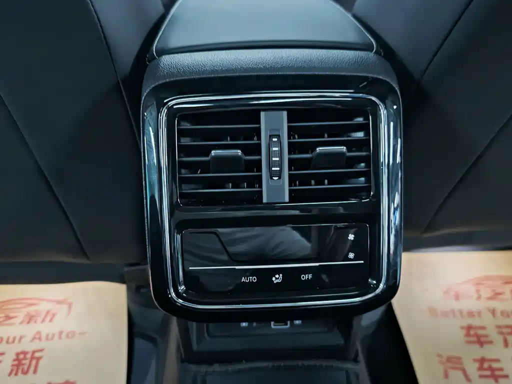 Volkswagen Passat — фото 11