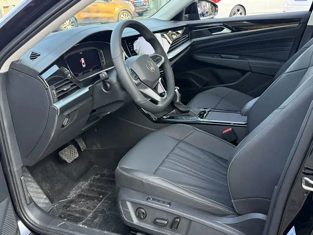 Volkswagen Passat — фото 5