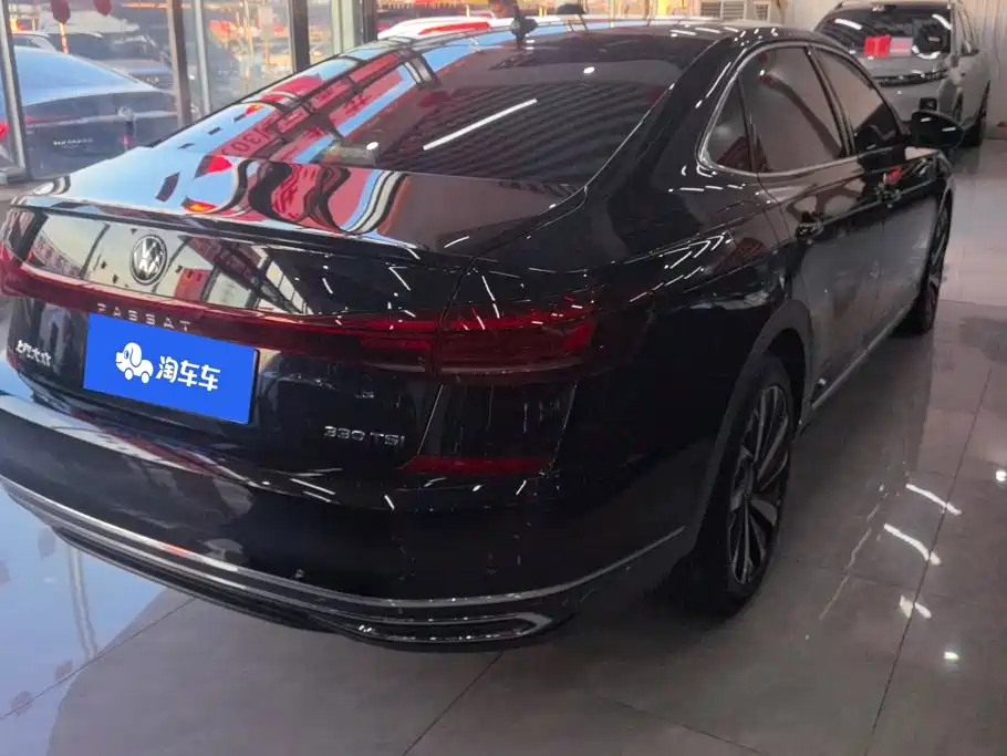 Volkswagen Passat — фото 3