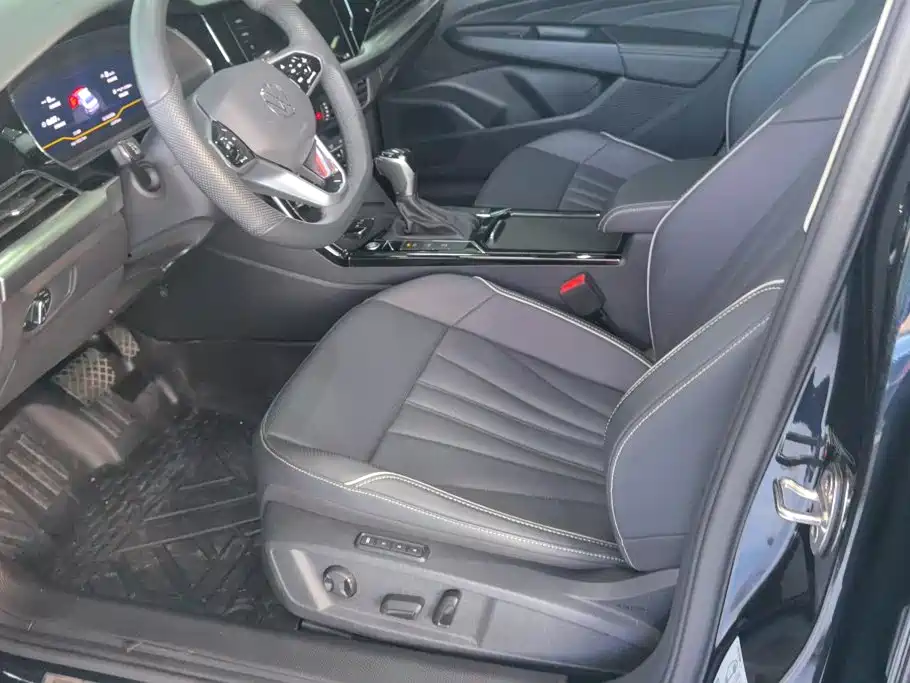 Volkswagen Passat — фото 9