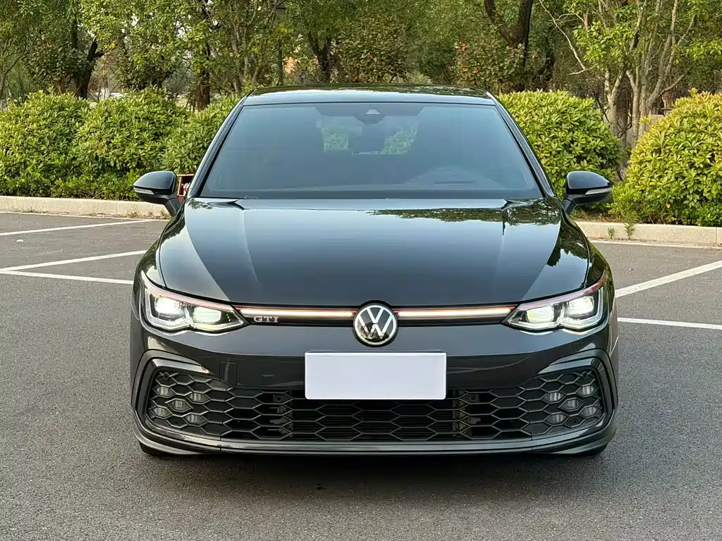 Volkswagen Golf GTI — фото 2