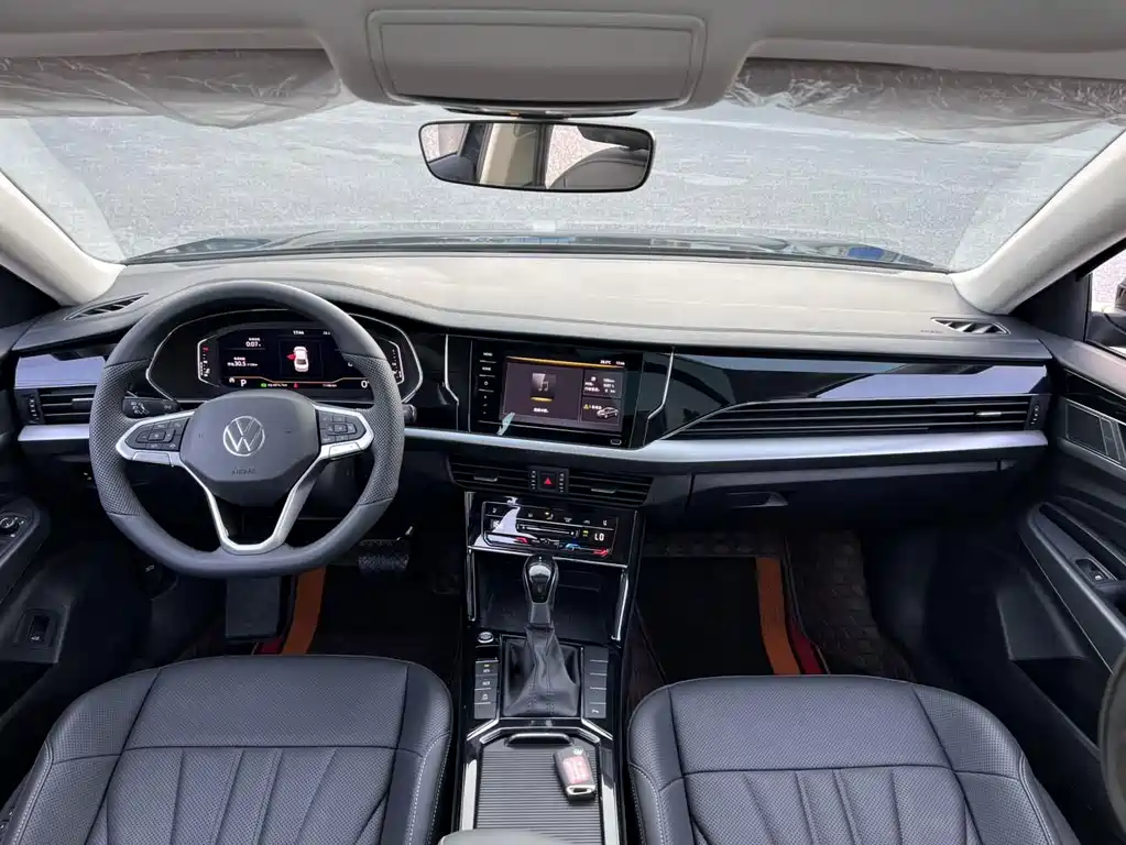 Volkswagen Passat — фото 8