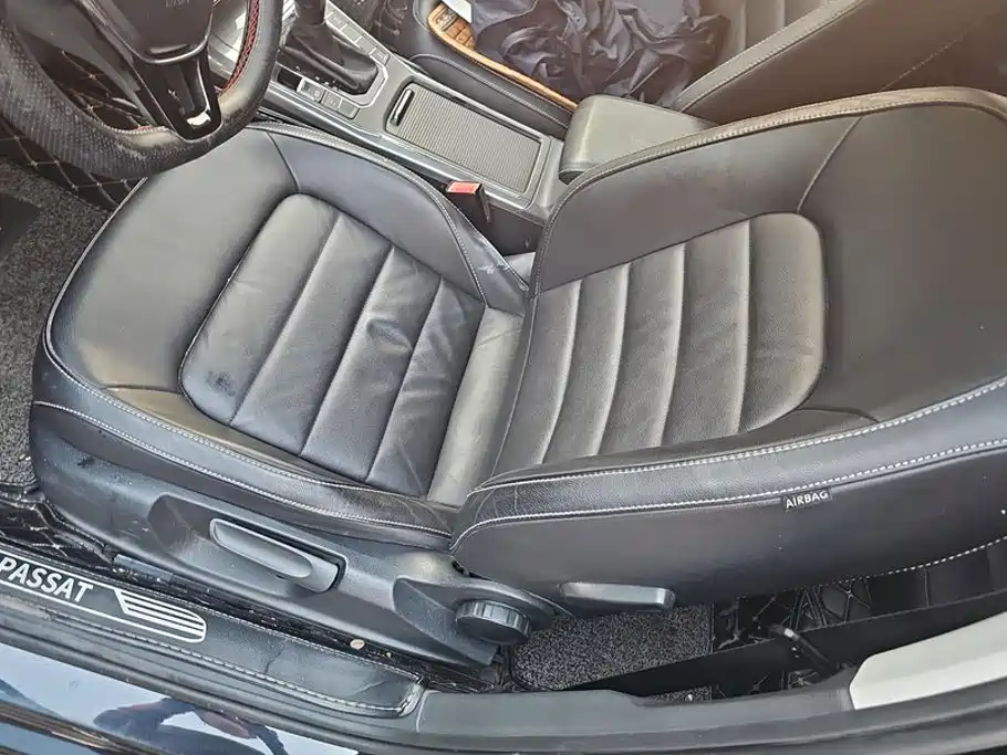 Volkswagen Passat — фото 9