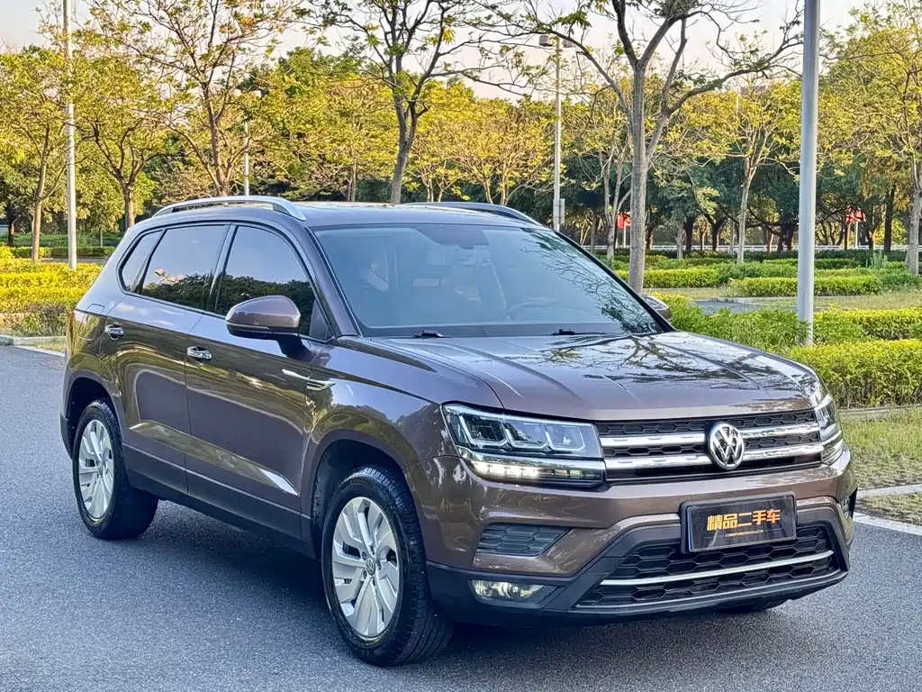 Volkswagen Tharu — фото 3